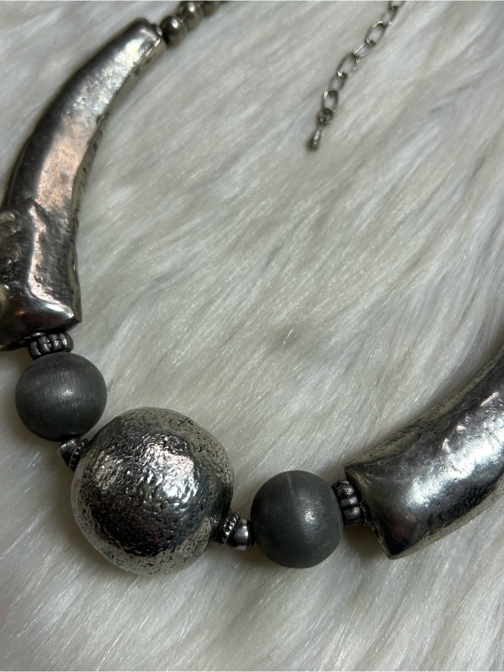 Vintage chunky patina silver tone necklace